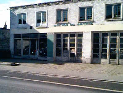 Station De Groote / Moeskroen